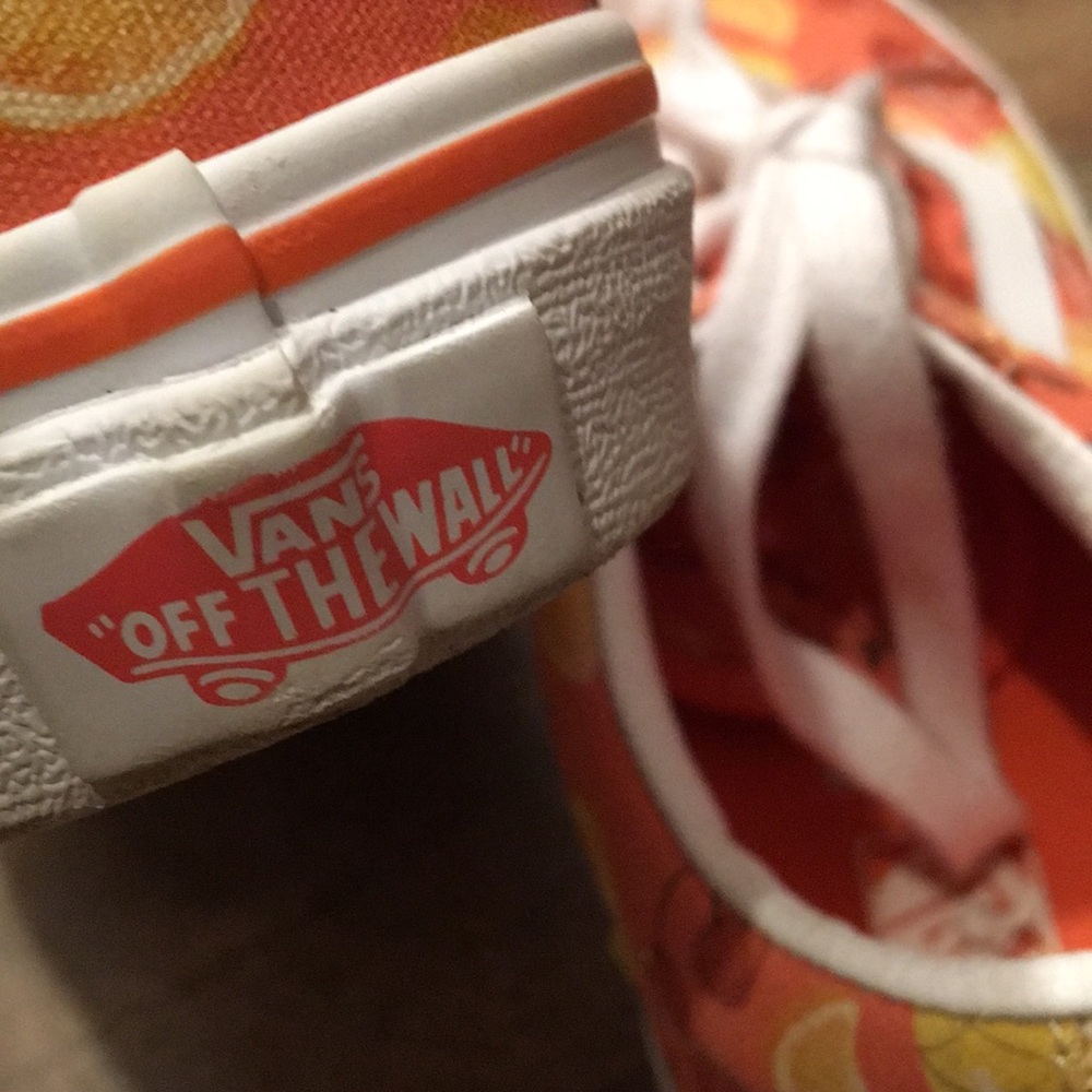 Vans Coral /Orange Fruit Print Sneakers Woman’s Size 6 - Picture 4 of 17